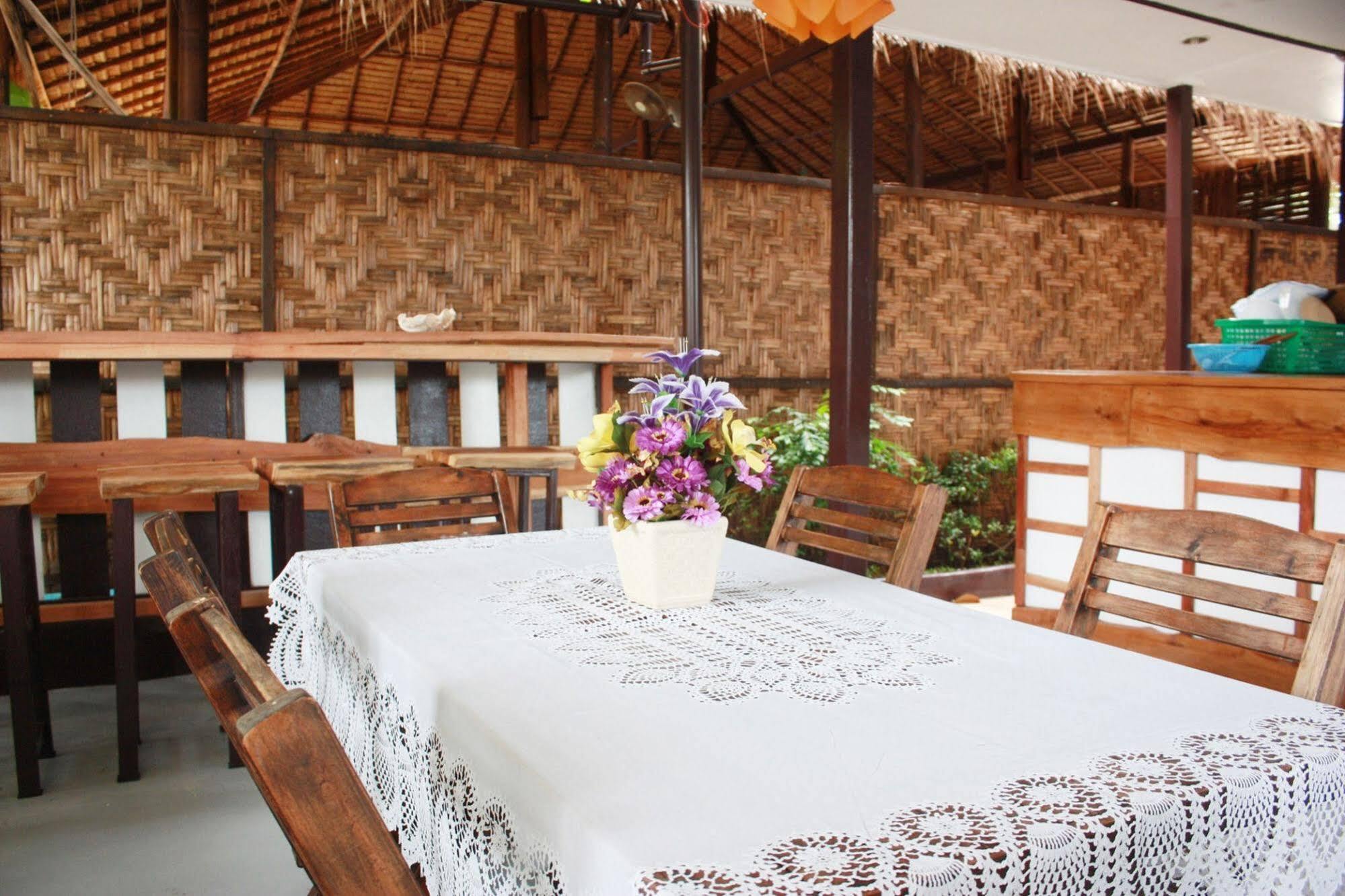 Lantern Inn Koh Lipe Eksteriør bilde