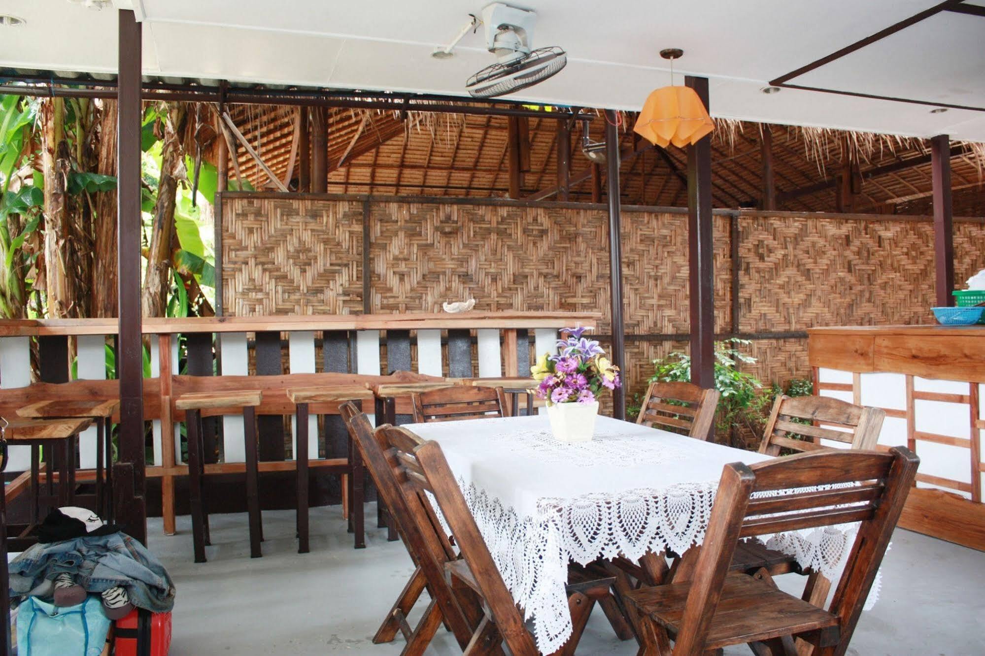 Lantern Inn Koh Lipe Eksteriør bilde